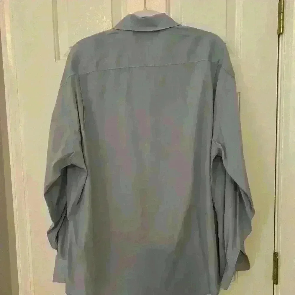 Nordstrom button down shirt in light blue - Picture 4 of 5